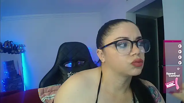 Snapshot of Madame_Shein_ chatting on 12.14.24 Madame Shein  online show from 12.14.24