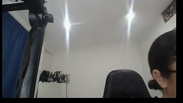 Snapshot of Madame_Shein_ chatting on 02.13.25 Madame Shein  online show from 02.13.25