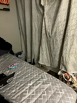 AleFantasy0001 online show from 10.21.25