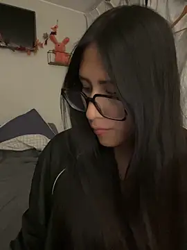 AleFantasy0001 online show from 11.04.25