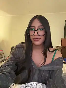 AleFantasy0001 online show from 01.13.26