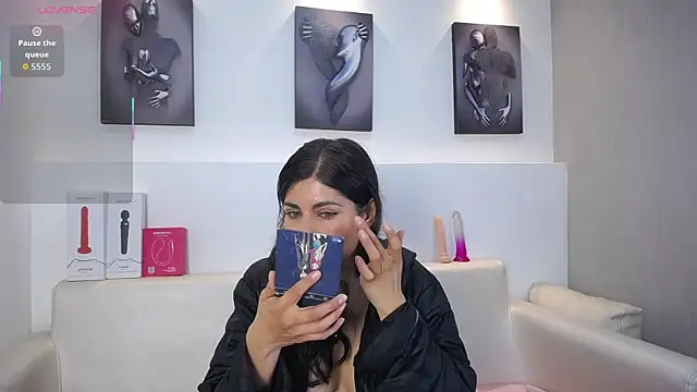 Melodi Roux online show from 01.07.26