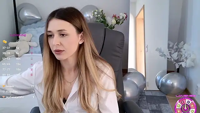 Sophie Enzo online show from 03.20.25