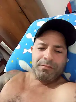 Snapshot of Marciogrei chatting on 02.10.25 Marciogrei online show from 02.10.25