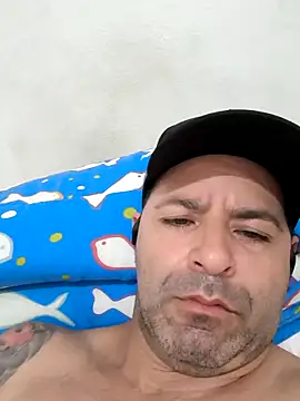 Snapshot of Marciogrei chatting on 12.01.25 Marciogrei online show from 12.01.25