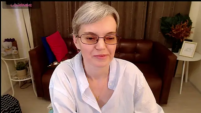 Cutie Erikaa1 online show from 03.07.25