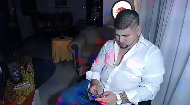 pitbullveryhot online show from 03.03.25