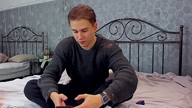 Marcus Swampov online show from 12.06.24