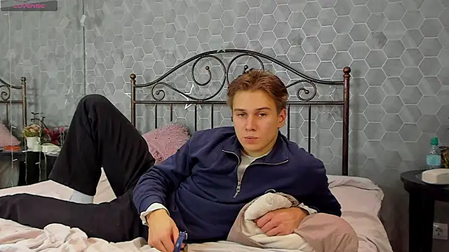 Marcus Swampov online show from 12.12.24