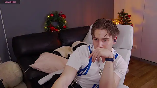 Marcus Swampov online show from 12.25.24