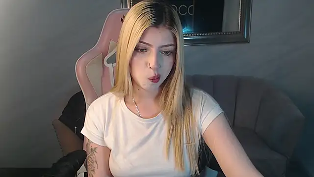 Kitty fox b online show from 01.14.25