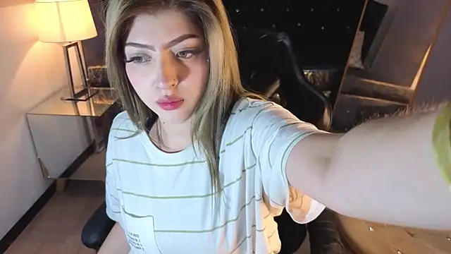 Kitty fox b online show from 09.13.25