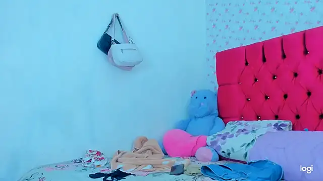 StassieBell online show from 11.27.25