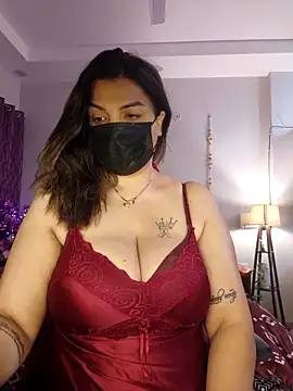 Snapshot of Archi-07 chatting on 12.19.25 Archi-07 online show from 12.19.25