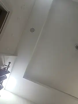 Snapshot of Archi-07 chatting on 12.21.25 Archi-07 online show from 12.21.25