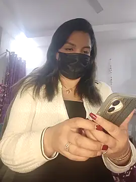 Snapshot of Archi-07 chatting on 01.07.26 Archi-07 online show from 01.07.26