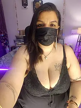 Snapshot of Archi-07 chatting on 03.09.26 Archi-07 online show from 03.09.26