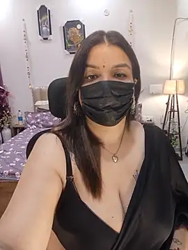 Snapshot of Archi-07 chatting on 03.11.26 Archi-07 online show from 03.11.26