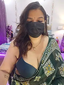 Snapshot of Archi-07 chatting on 04.03.26 Archi-07 online show from 04.03.26