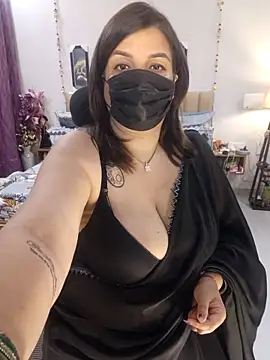 Snapshot of Archi-07 chatting on 04.07.26 Archi-07 online show from 04.07.26