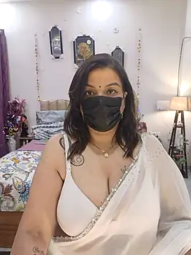 Snapshot of Archi-07 chatting on 04.12.26 Archi-07 online show from 04.12.26