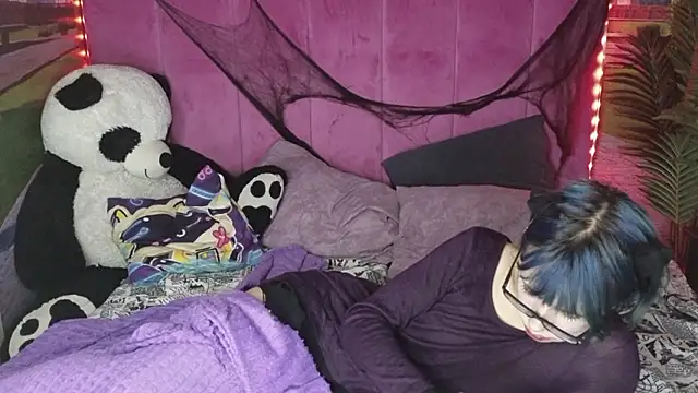 Snapshot of Baby_lunatic chatting on 12.06.24 Baby lunatic online show from 12.06.24