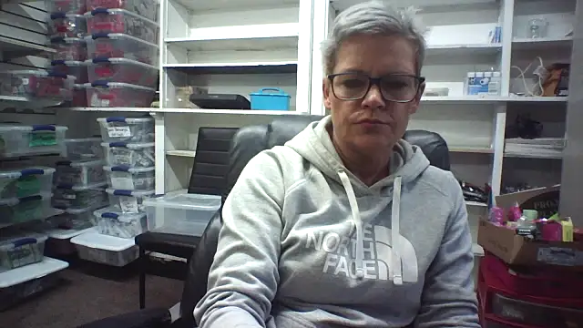 Snapshot of jadegilf1 chatting on 05.15.26 jadegilf1 online show from 05.15.26