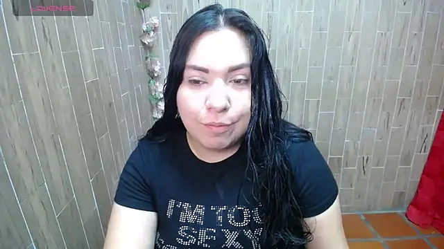 Snapshot of solyeria chatting on 09.26.25 solyeria online show from 09.26.25