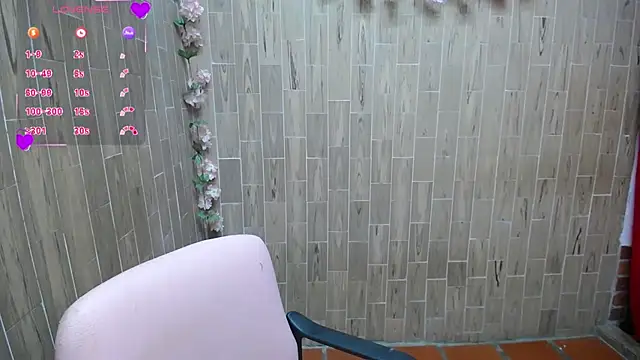 Snapshot of solyeria chatting on 10.11.25 solyeria online show from 10.11.25