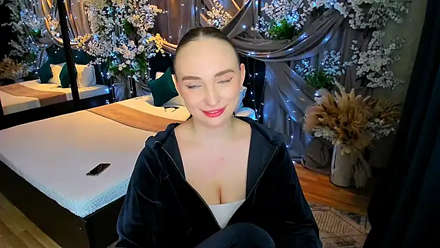 TrueReincarnation online show from 03.18.25