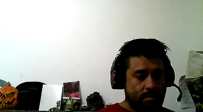 Snapshot of Joy2jordyson chatting on 12.21.24 Joy2jordyson online show from 12.21.24