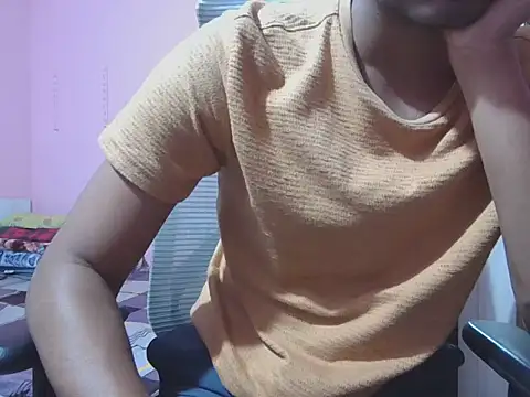 KissesBoyAD online show from 10.29.25