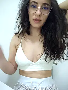 Snapshot of saidaskye chatting on 05.05.26 saidaskye online show from 05.05.26