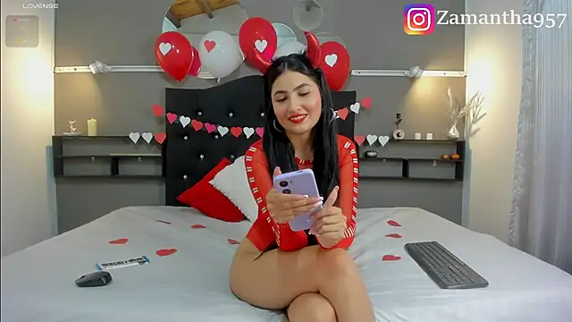 zamanthapalmer1 online show from 02.14.25