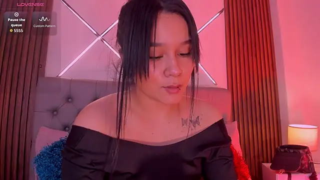 alisson sanders online show from 04.11.26