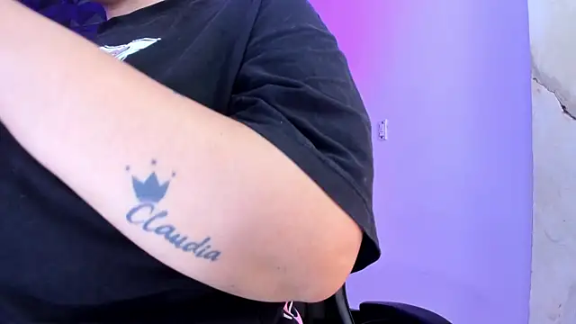 JulietaKane online show from 04.20.26