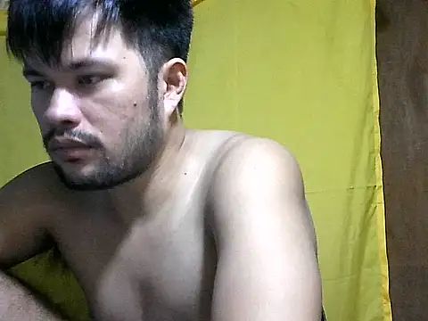 Snapshot of HairyHottestpinoyHandsome chatting on 06.20.26 HairyHottestpinoyHandsome online show from 06.20.26