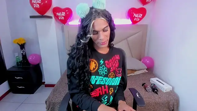 Strella ferrera online show from 02.15.25