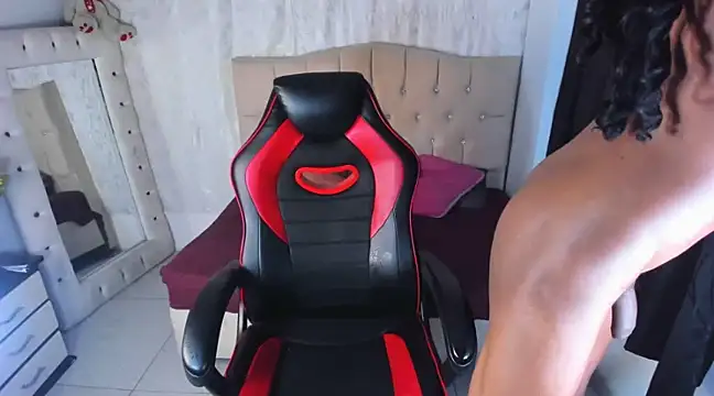 Strella ferrera online show from 02.25.25