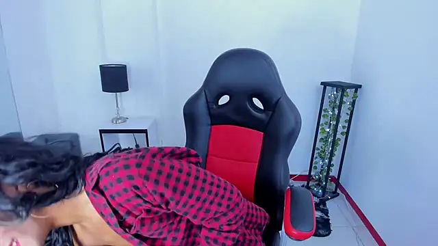 Strella ferrera online show from 03.11.25