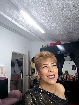 Snapshot of Angelina_Stone_65 chatting on 04.29.26 Angelina Stone 65 online show from 04.29.26