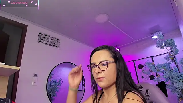 Tiara rr online show from 01.14.26