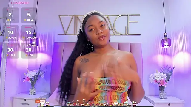 NaomyBaez online show from 12.20.24