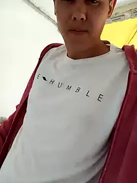 Snapshot of Mateus3040 chatting on 09.26.25 Mateus3040 online show from 09.26.25