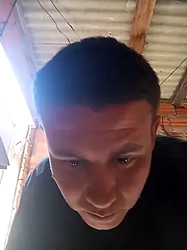 Snapshot of Mateus3040 chatting on 10.14.25 Mateus3040 online show from 10.14.25