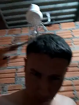 Snapshot of Mateus3040 chatting on 10.18.25 Mateus3040 online show from 10.18.25