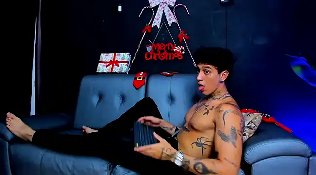 JUSTIN FULLER1 online show from 12.06.24