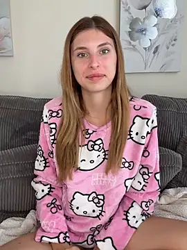 emma05 online show from 11.19.25