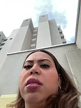 lariic online show from 03.13.26