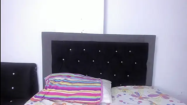 skaysanchez1 online show from 02.22.25